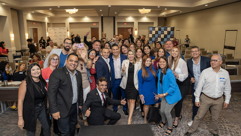 Jenny Caso Orlando Real Estate / My Realty Group - Real estate agent in Orlando