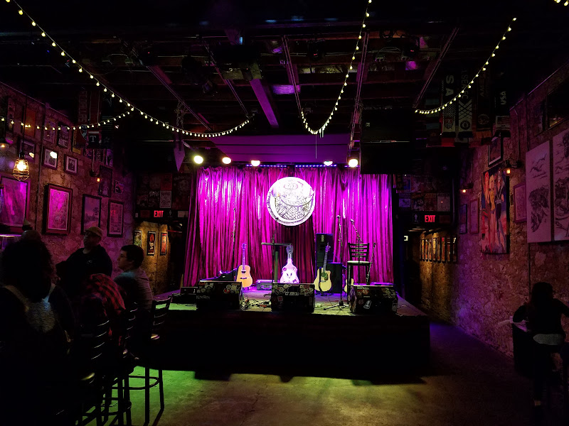 Three Links Deep Ellum