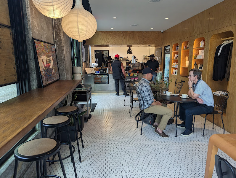 Fifth Vessel Coffee Co. - Coffee shop in Houston
