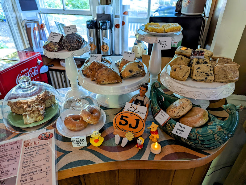 5th and Jefferson Coffee House - Coffee shop in Sturgeon Bay
