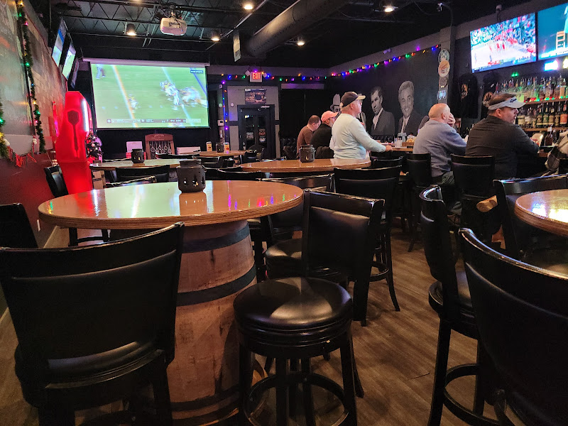 Wiseguys Bar & Grill - Bar & grill in Myrtle Beach
