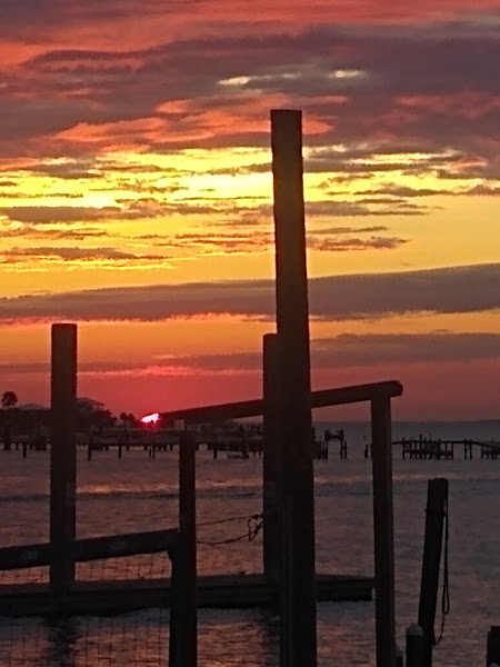 Juana's Pagodas & Sailors' Grill