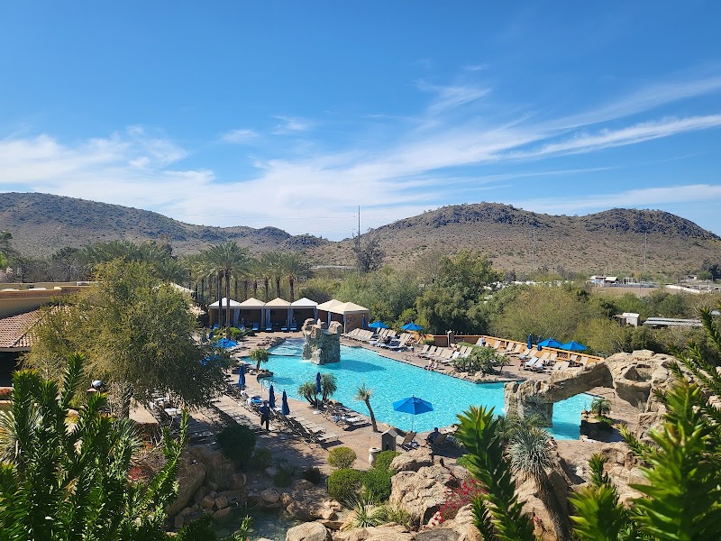 Hilton Phoenix Tapatio Cliffs Resort photo