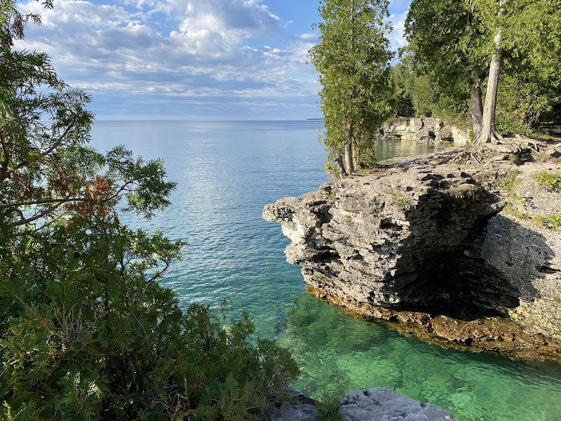 Cave Point - Tourist attraction in Sturgeon Bay