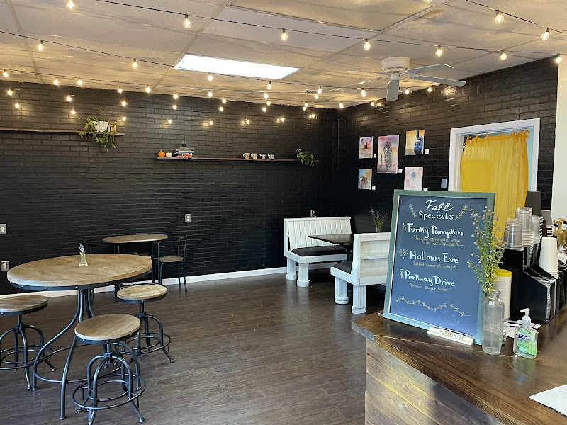 Retro Coffee - Coffee shop in Asheville