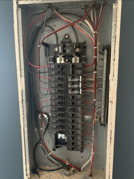 Loboz Electrical - Electrician in Chicago