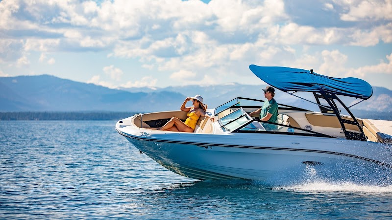 Zephyr Cove Marina - Boat rental service in your area