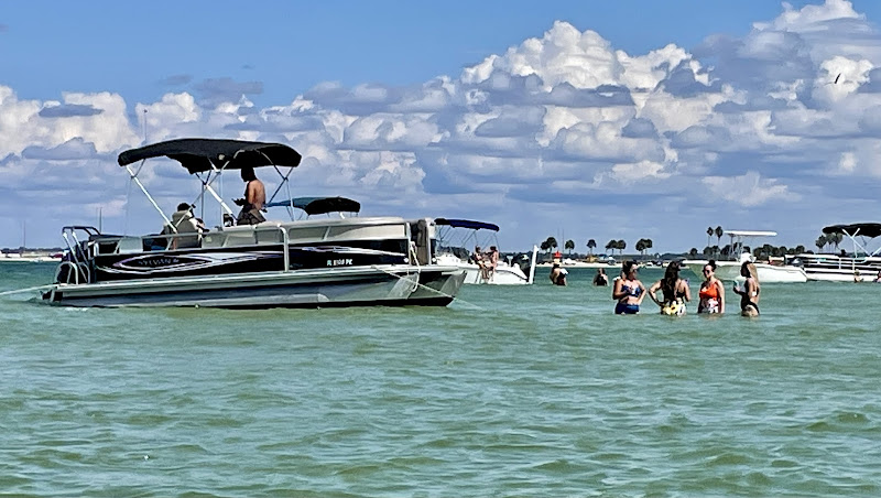 Island Breeze Pontoon Rentals - Clearwater Beach, FL