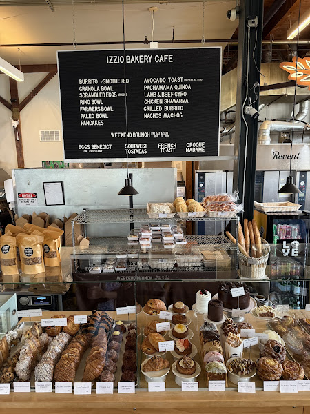 Izzio Bakery Central Market - Bakery in Denver
