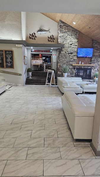 Grand Glaize Shopping Center