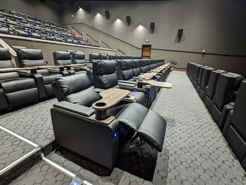 CMX CinéBistro Coastland