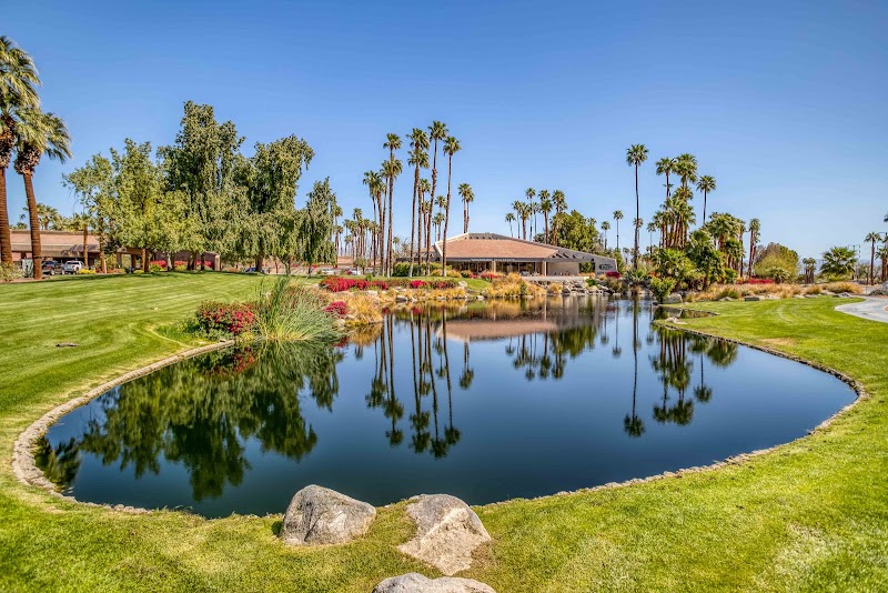 Meredith Lodging Vacation Rentals - Vacation home rental agency in Palm Desert