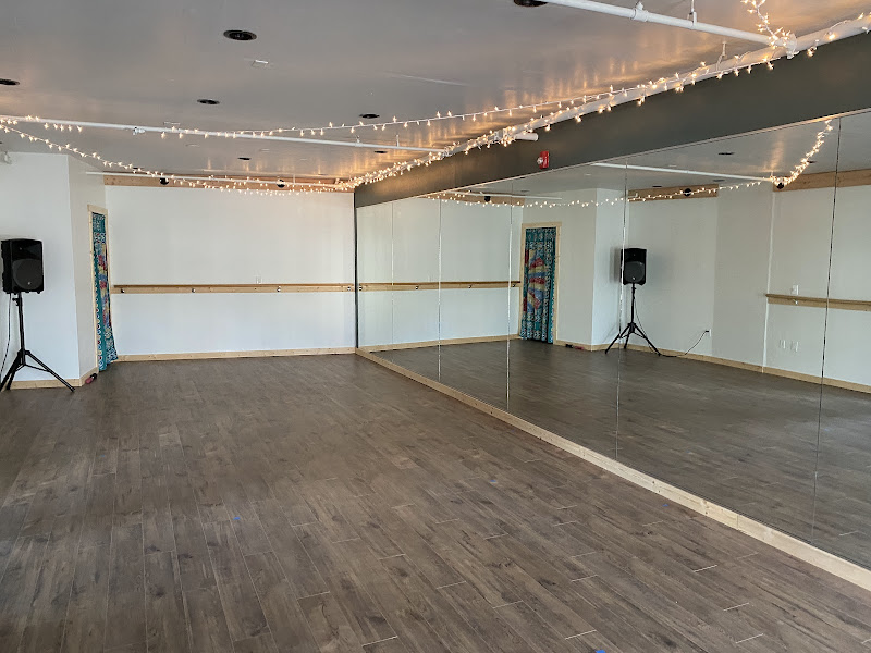 Steamboat Dance and Fitness