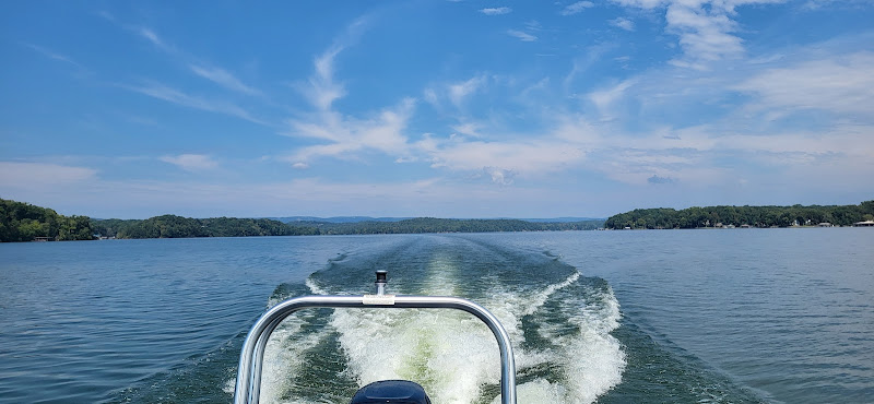 Chattanooga Boat Charters