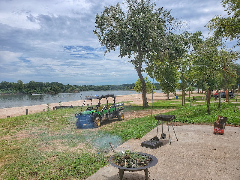 Magnolia Gardens Park