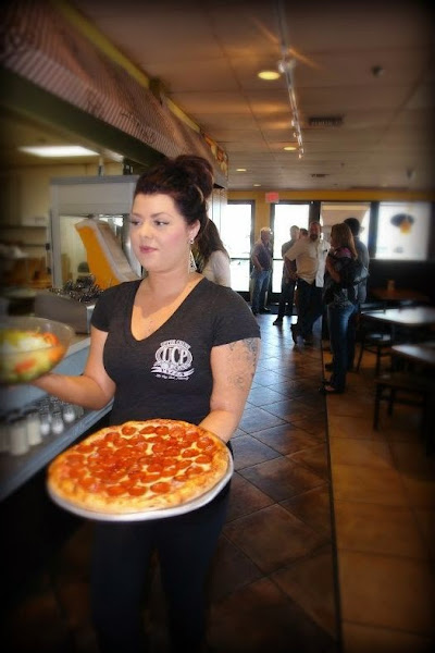 Upper Crust Pizza - Pizza restaurant in Cathedral City
