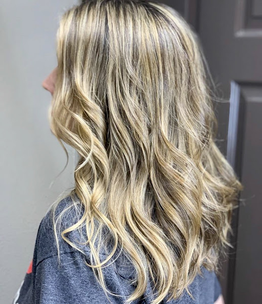 10th Avenue Hair Designs