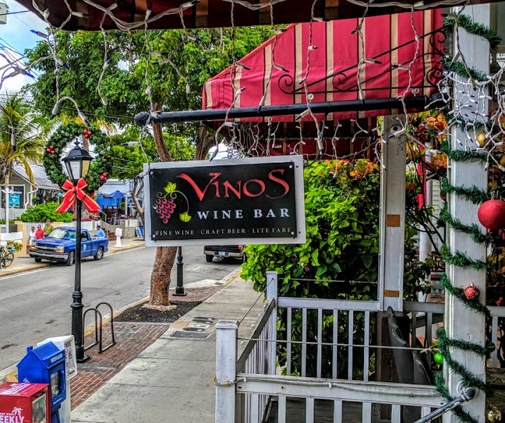 Vinos on Duval