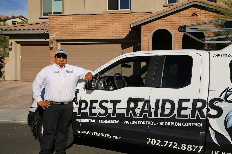 Pest Raiders photo