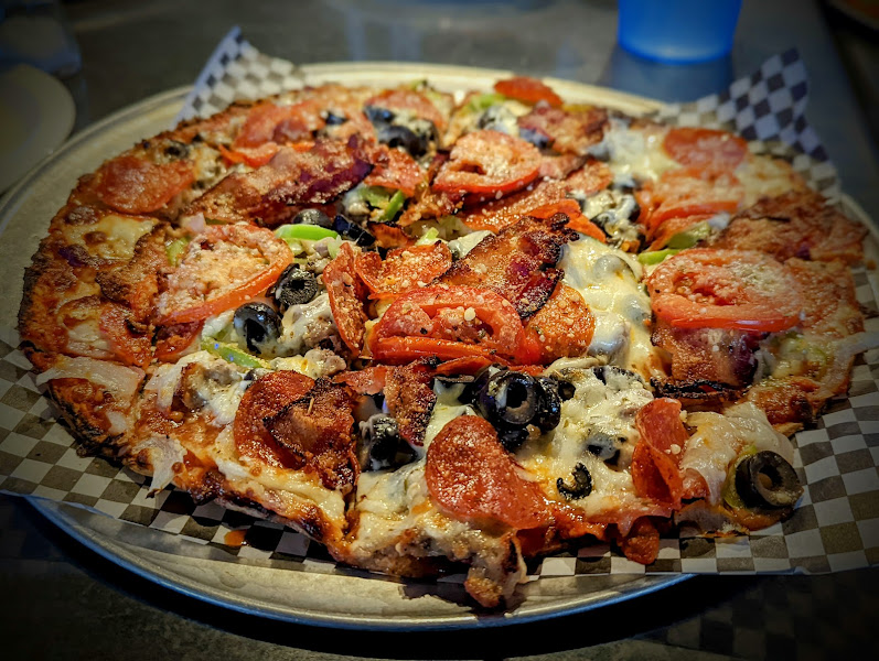 Alley Cats Pizzeria - Pizza restaurant in Lake Ozark