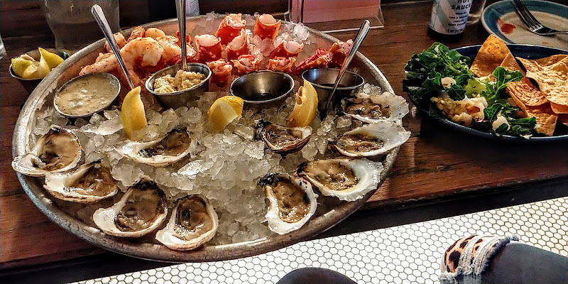 The Darling Oyster Bar - Seafood restaurant in Charleston