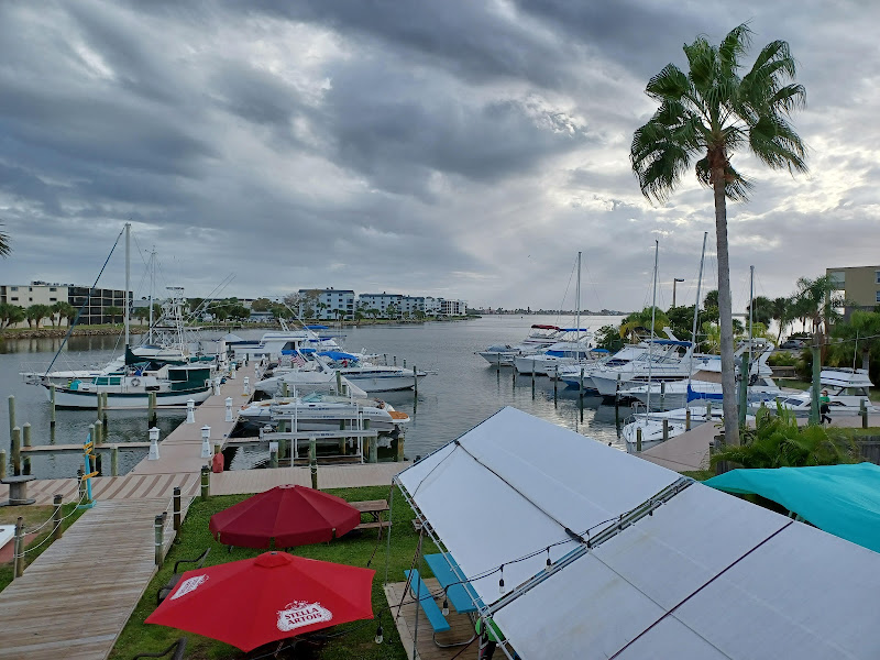 Island Time Marina & Restaurant - Marina in Cocoa Beach