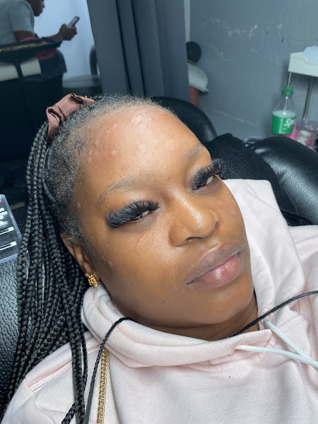 Leven22 Beauty Studio - Eyelash salon in Ocho Rios