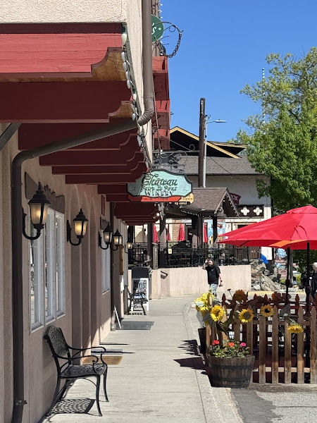 Chateau Faire Le Pont Tasting Room Leavenworth - Winery in Leavenworth