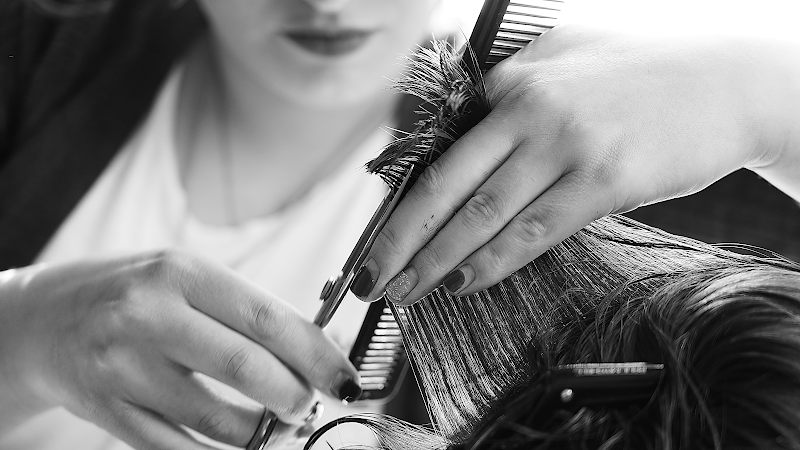 Black Market Men's Salon - Barber shop in New Braunfels