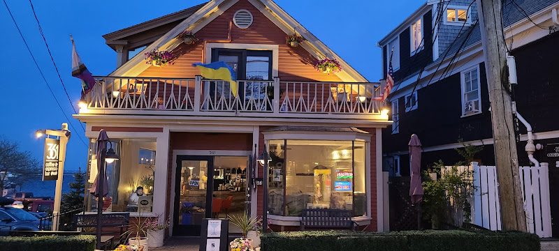 361 Coffee & Espresso Bar - Coffee shop in Provincetown