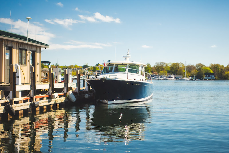 Bay Marine Sturgeon Bay- Boat Service & Storage Center - Marina in Sturgeon Bay