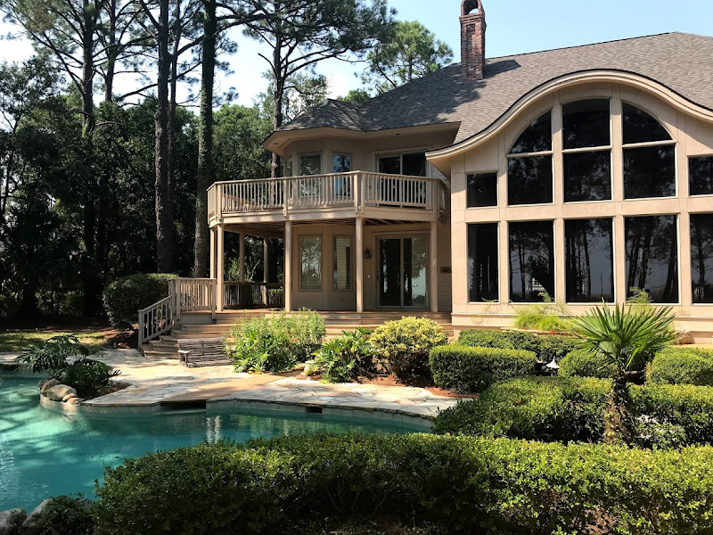 Love Coastal Living Team