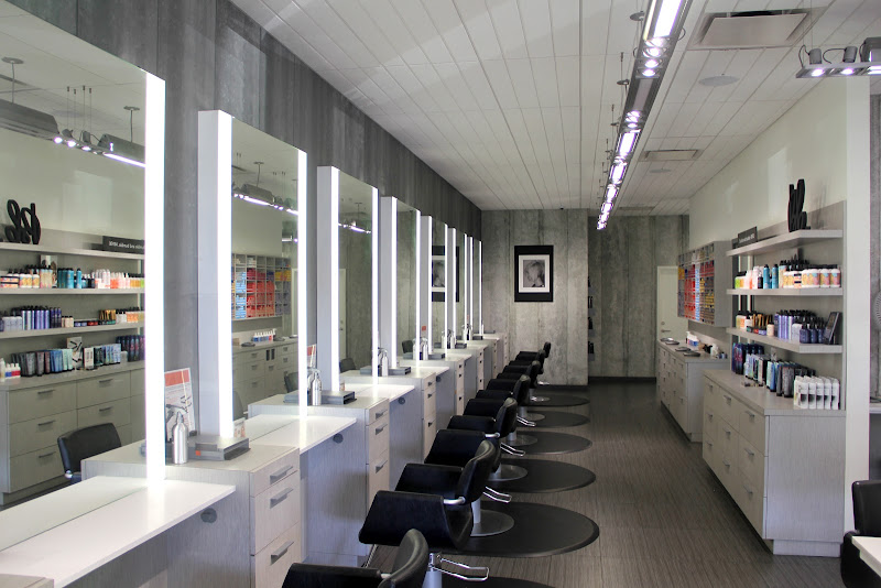 Mane Attraction Salon