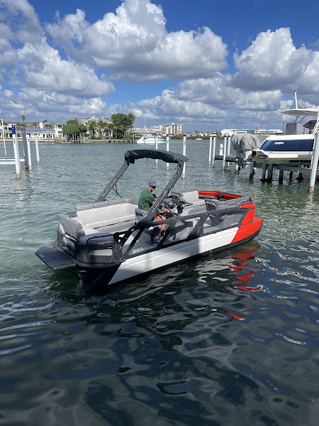 Clearwater Beach Boat Rentals - Boat rental service in Clearwater