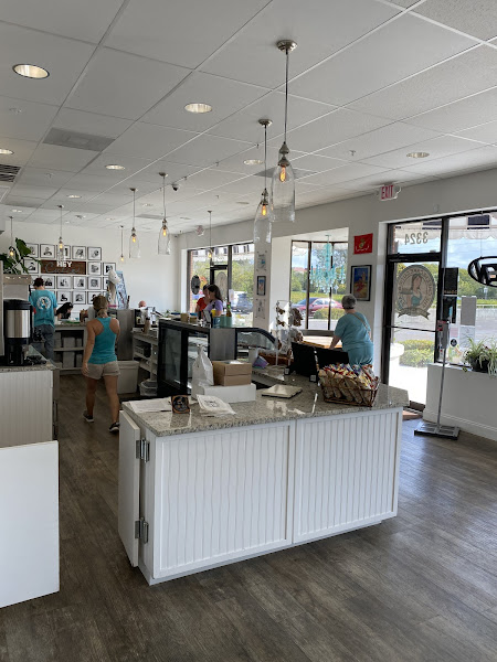 The Cheesecake Cutie & Cafe