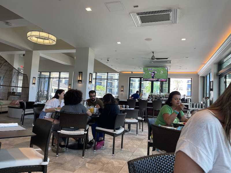 The Deck at 560 - American restaurant in Marco Island