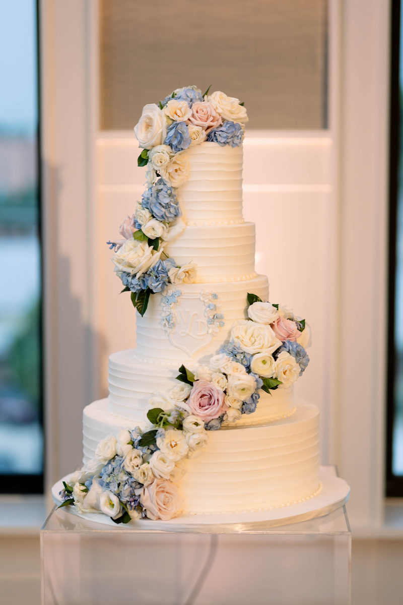 Dallas Affaires Cake Co photo