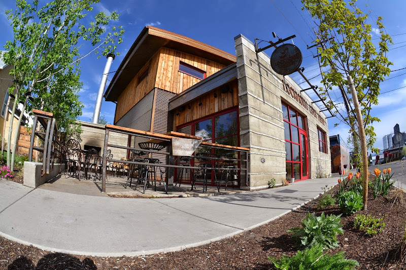 Lockhorn Cider House