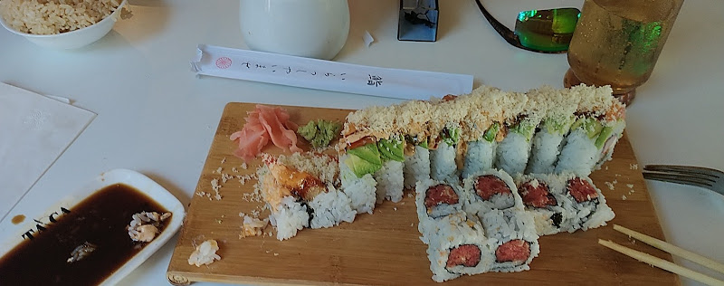 Ta Ca Asian Fusion & Sushi Bar