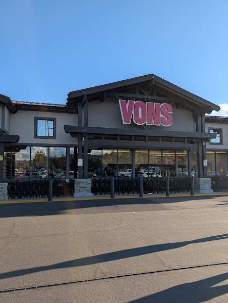 Vons - Grocery store in Mammoth Lakes