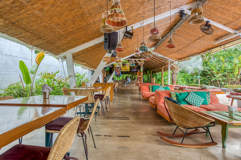 The Pool Bar & Restaurant