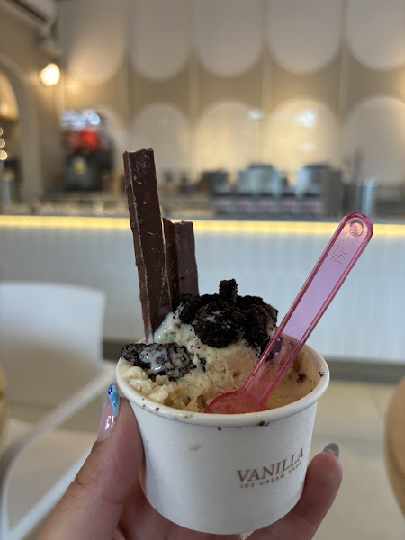 Vanilla Icream Shop