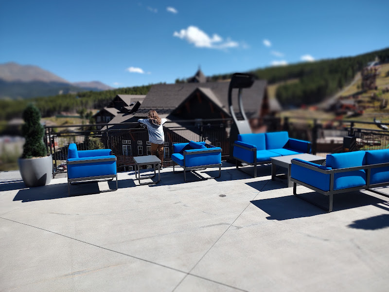 Breck Sports - Peak 8 - Ski rental service in Breckenridge