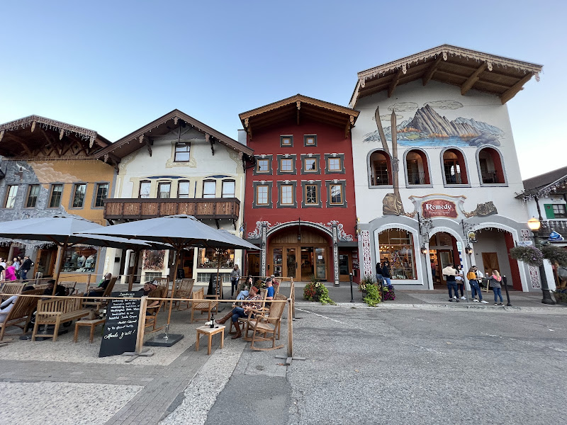 Little Village Tea & Spice (formerly Cup and Kettle) - Spice store in Leavenworth