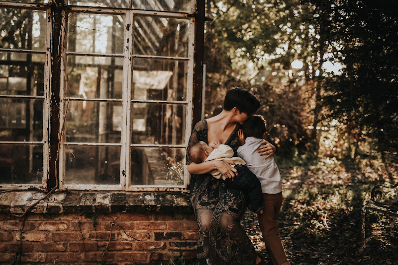 Love Lake Photography - Photographer in New Braunfels
