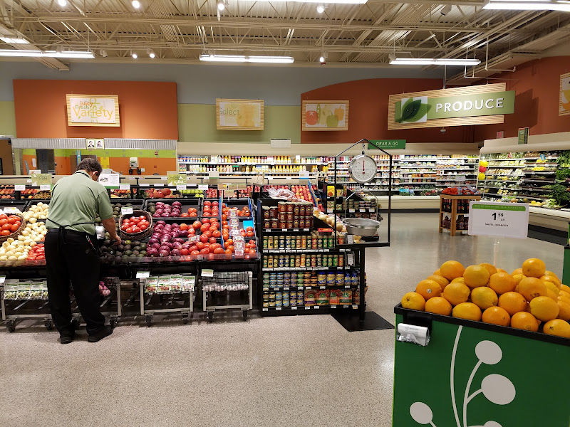 Publix Super Market at Lake Cay Commons