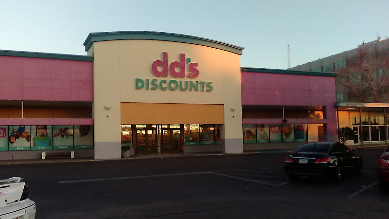 Town & Country Plaza