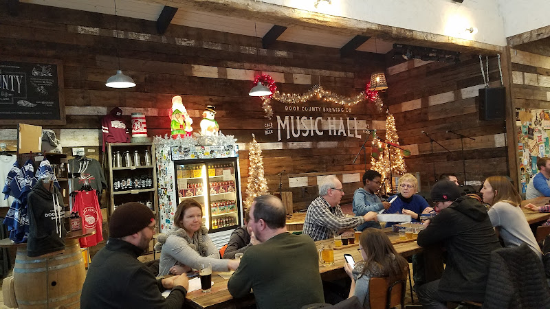 Door County Brewing Co. Taproom, DCBC Eats & Music Hall - Brewery in Baileys Harbor