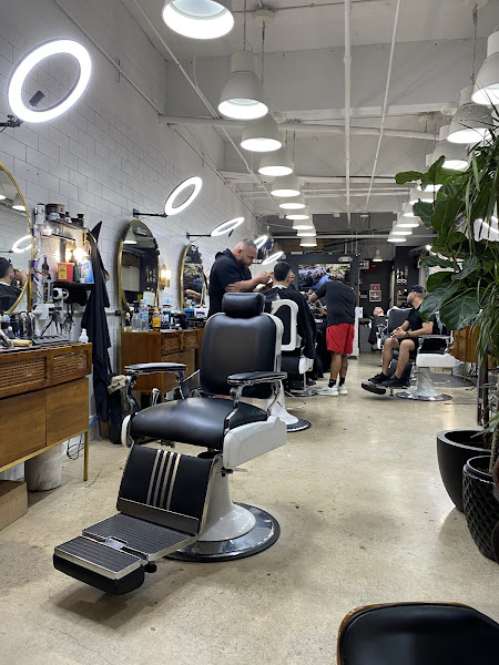 Walls Barber Studio