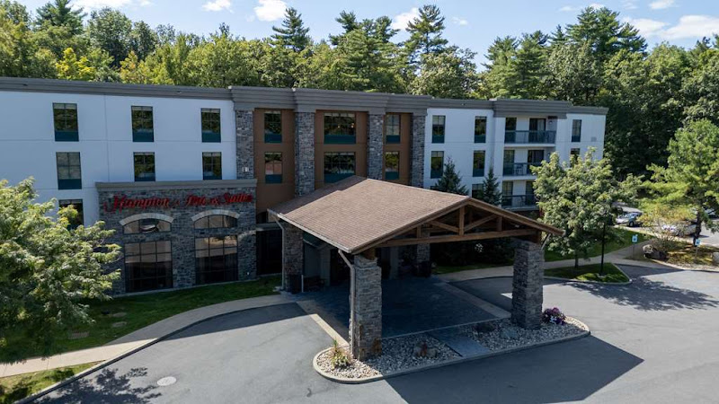 Hampton Inn & Suites Lake George - Hotel in Lake George